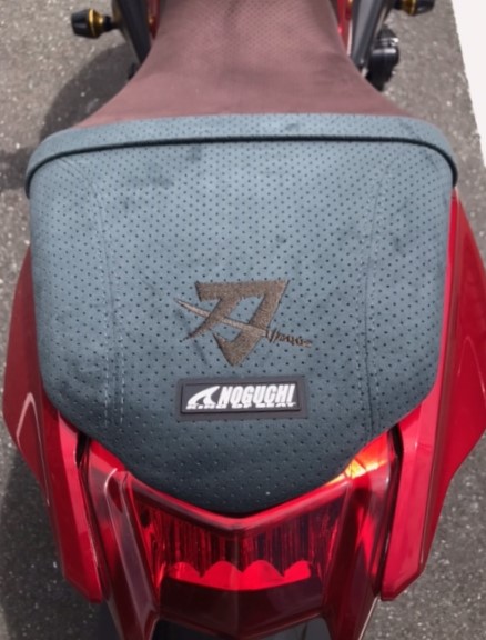 GSX1100S KATANA カタナのシート - No-blog