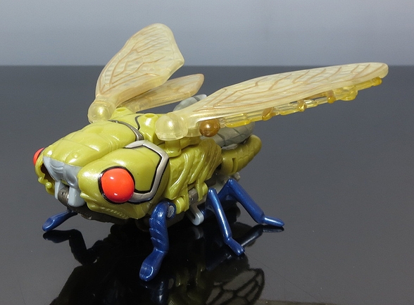 C-23 サイバトロン音波工作員 DJ（ディー ジェイ） | green_flour