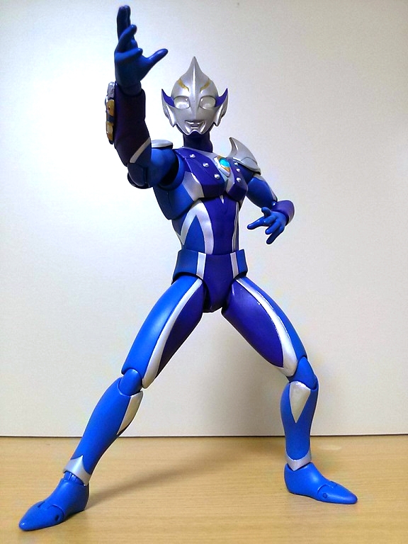 ULTRA-ACT ウルトラマンヒカリ（限定商品） - 大怪獣バトル！ウルトラ