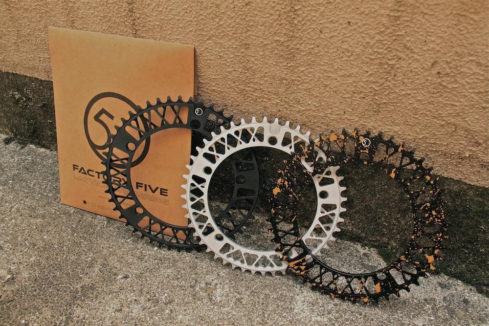 新色を引っさげて例のチェーンリングが再入荷。 | ブローチャーズ