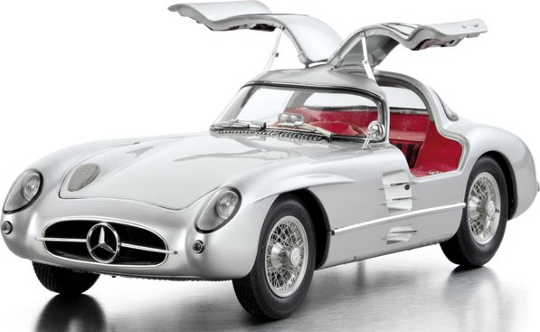 1955 Mercedes-Benz 300 SLR Uhlenhaut Coupe in 1:18 Scale M-076 by CMC