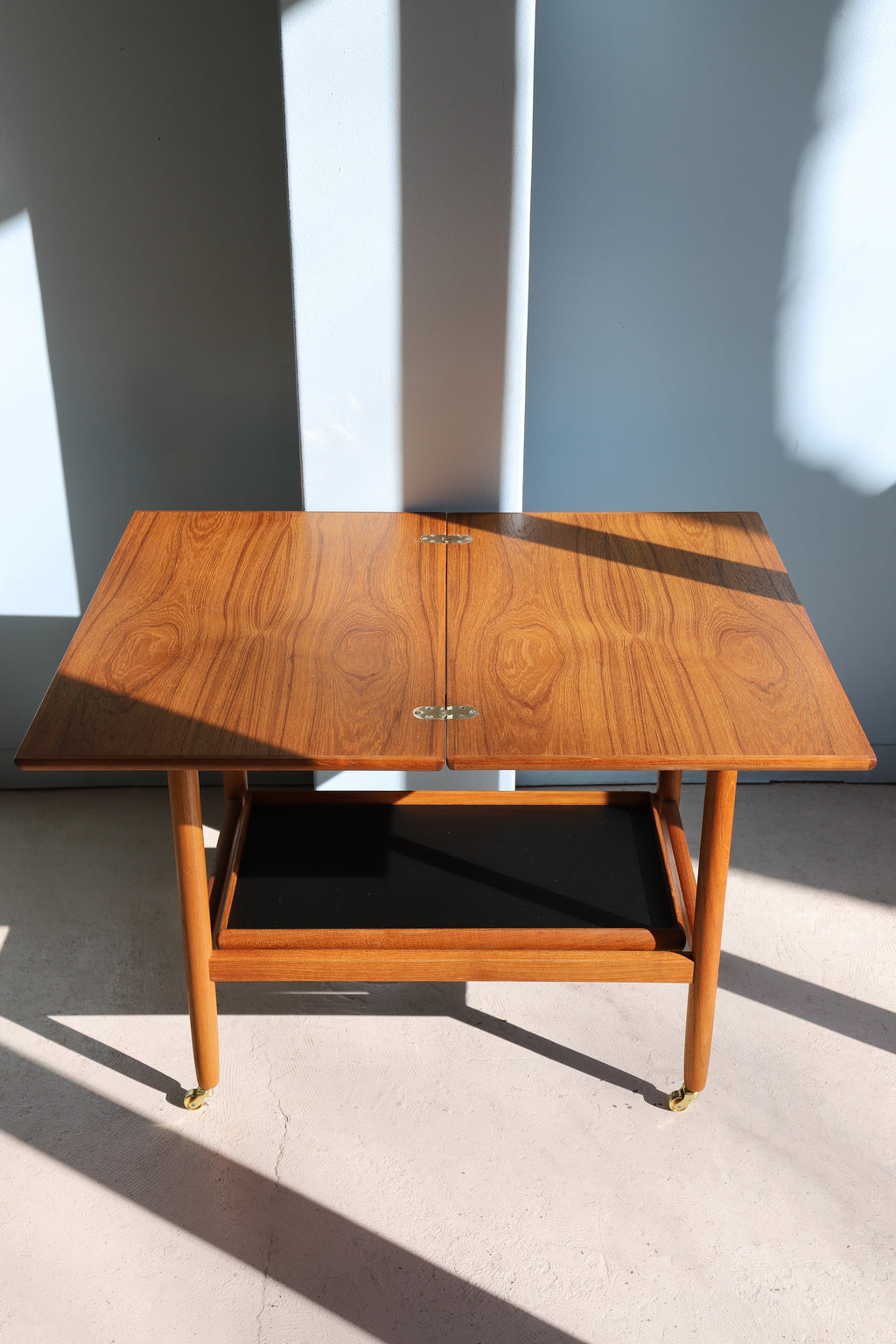 3IMG_4011_1024x.jpg?v=1672231378