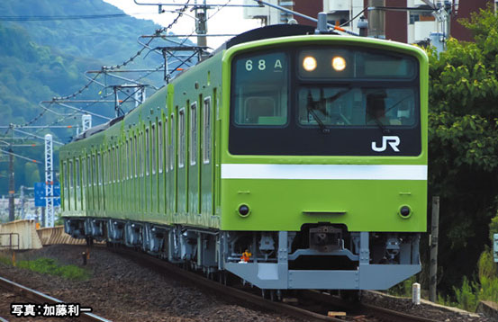 床下・台車がグレー化した201系 « GM通信