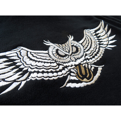 日本武道館限定】ダブルジップパーカー (白刺繍ver.)|UVERworld LIVE