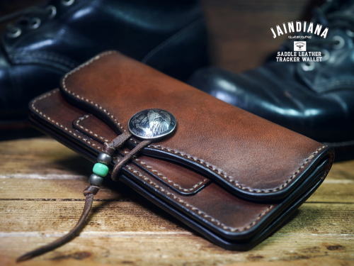 TRWE-VBR 重厚感ある手染めののトラッカーウォレット