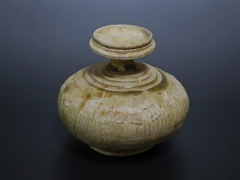 仙遊洞 クメール 灰釉線刻文壺