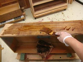 拭き漆の机桐たんす和家具製作と漆塗り京都の大東漆木工