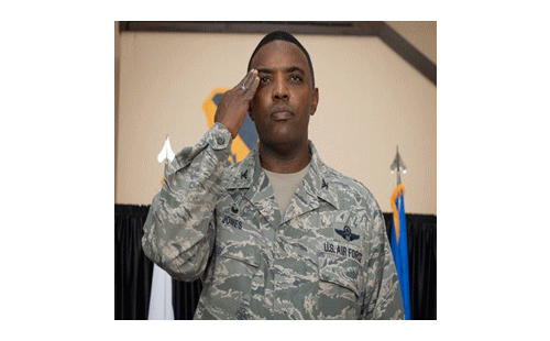 374空輸航空団司令交代式