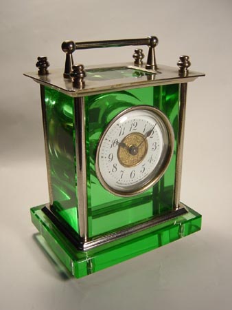 精工舎 硝子ビー 昭和初期 ヴィンテージ 緑色ガラス置時計 多面体