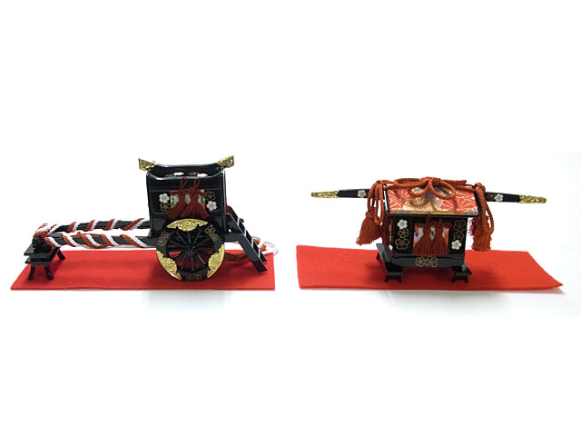 古い ミニチュア 雛道具 木製 蒔絵 牛車 駕籠 セット(ZE360) 古い