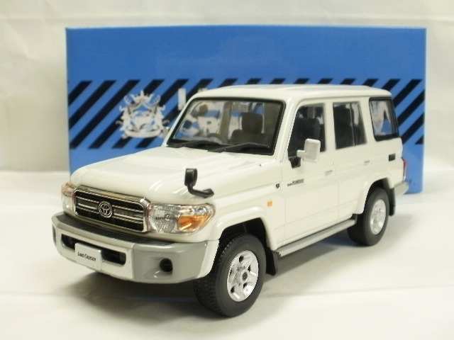 ミニカーショップグローバル - 1/30 ディーラー非売品 トヨタ