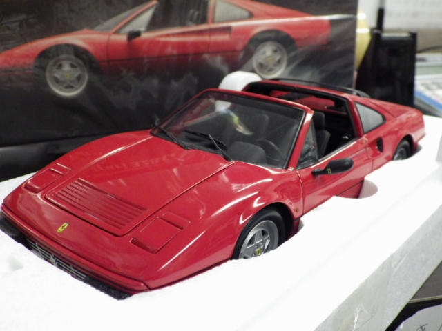 ミニカーショップグローバル - 1/18 京商 フェラーリ 328 GTS 1988