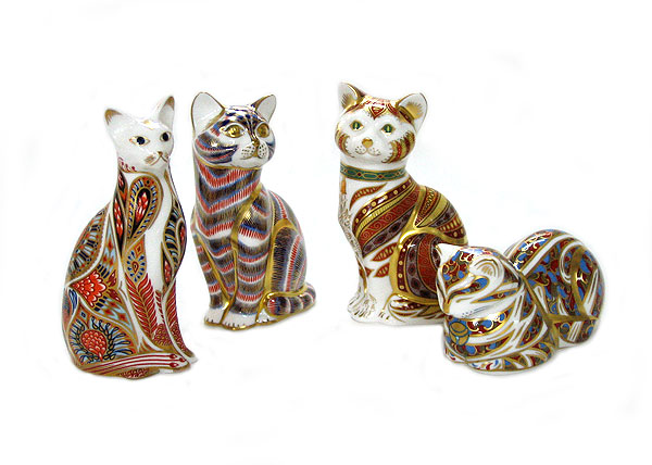 ロイヤル・クラウン・ダービー 猫のペーパーウェイト