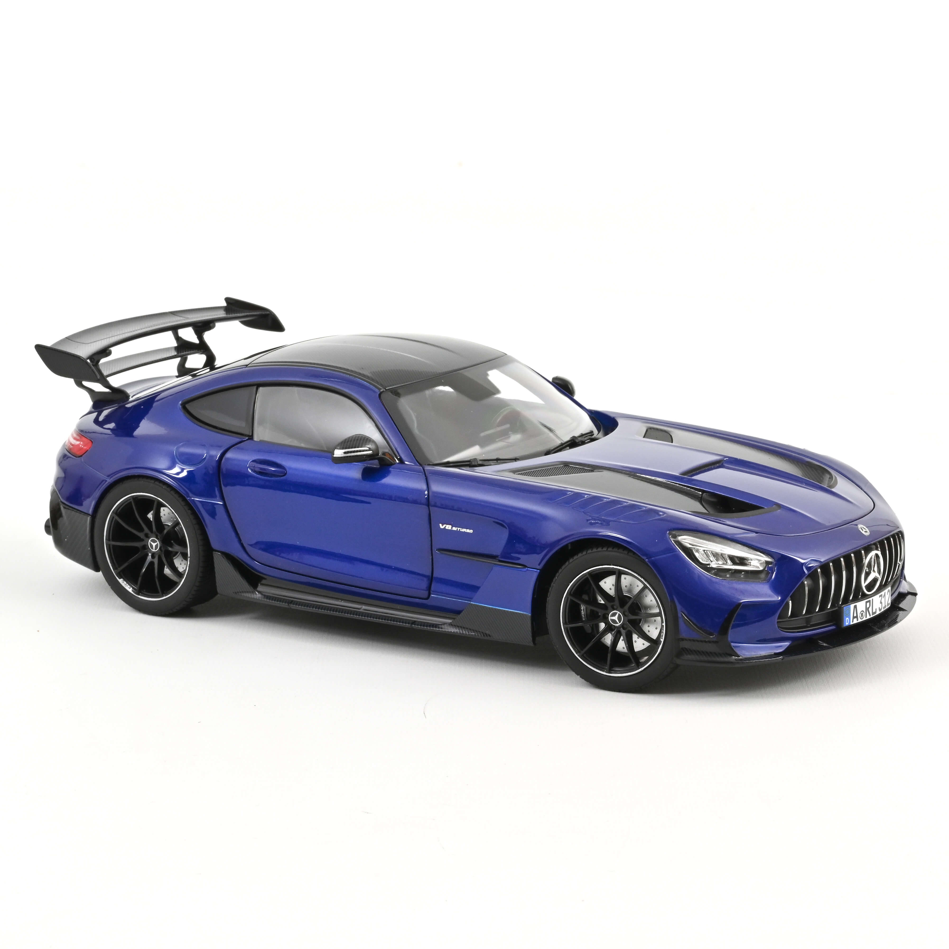 Norev 1:18 die cast 2021 Mercedes Benz AMG GT Black Series Blue
