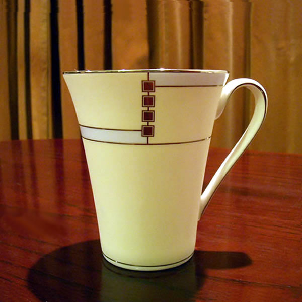 ウェッジウッド（Wedgwood）ナイト＆デイ マグカップ 白 ヘリンボーン