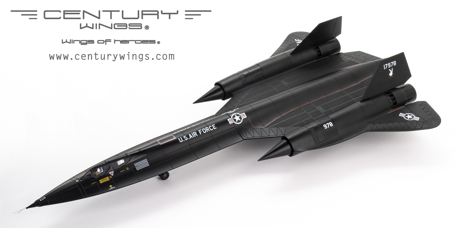 SR-71A Blackbird U.S.A.F 9th SRW 61-7978 Rapid Rabbit 1972 KADENA