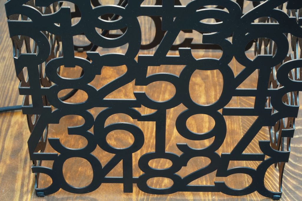 Cassina ixc フロアライト 「MEMENTO」 | サークルワン商品情報-八木店