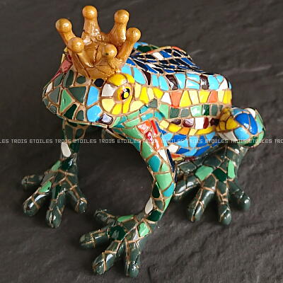 スペインのお土産、サグラダ・ファミリア雑貨 ＞ カエル モザイク