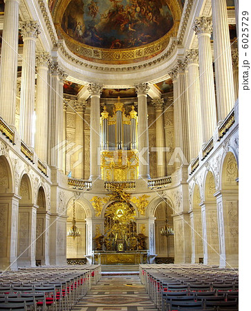 ヴェルサイユ宮殿の王室礼拝堂の写真素材 [6025729] - PIXTA