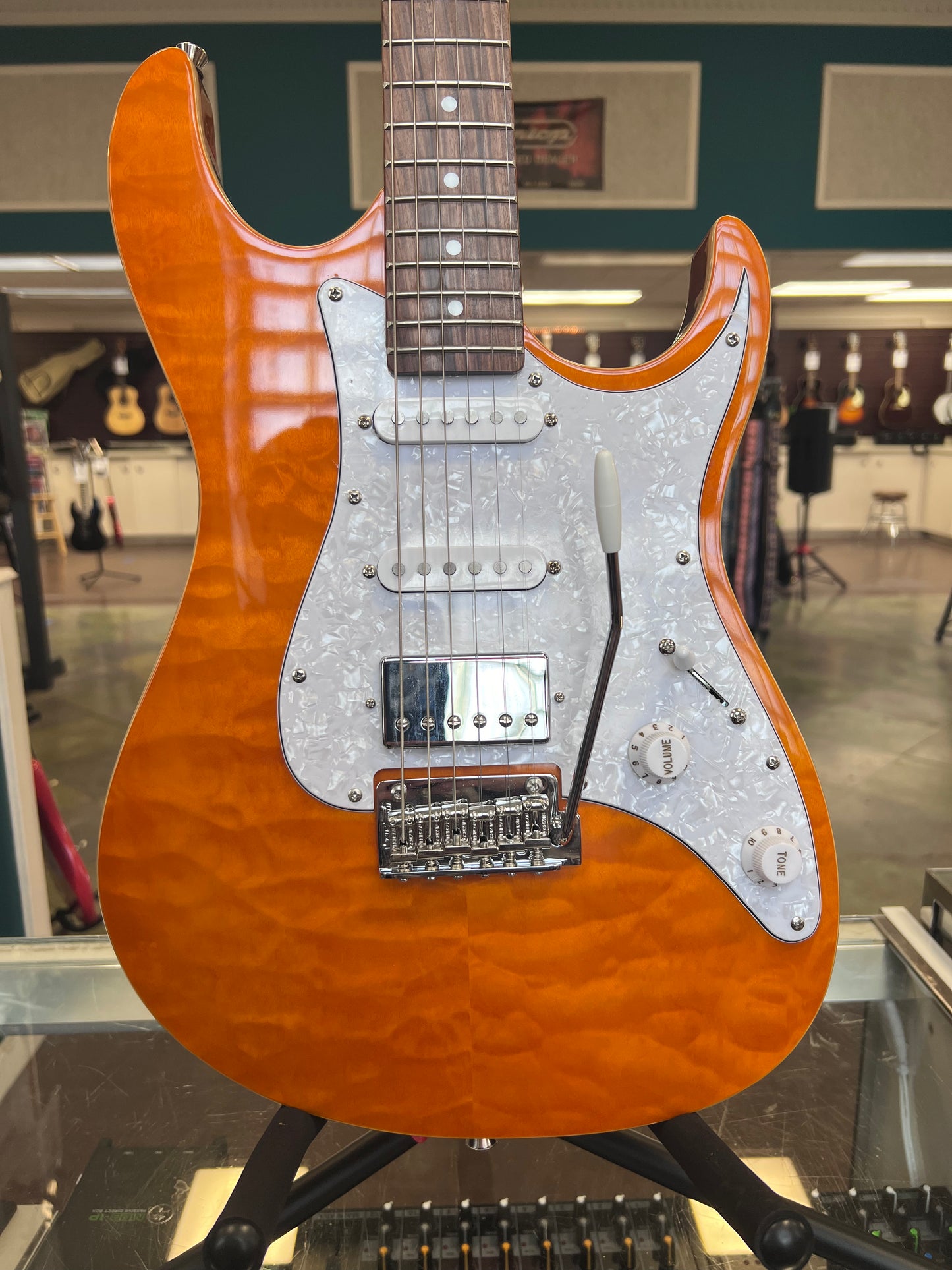 Tagima Stella DW Transparent Orange Wilkinson – The Guitar Vault