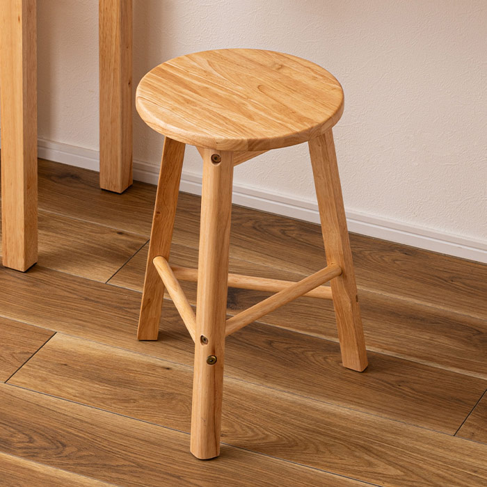楽天市場】北欧風 三本脚 木製 スツール 3本脚 直径33cm 丸椅子 イス