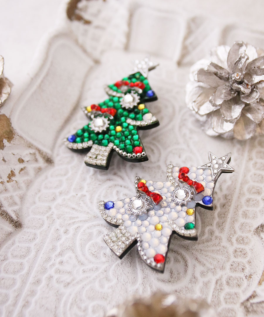 楽天市場】ブローチ クリスマスツリー マルチカラー ビジュー X'mas