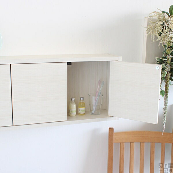 楽天市場】ウォールシェルフ ボックス 扉つき ウォールラック 壁掛け