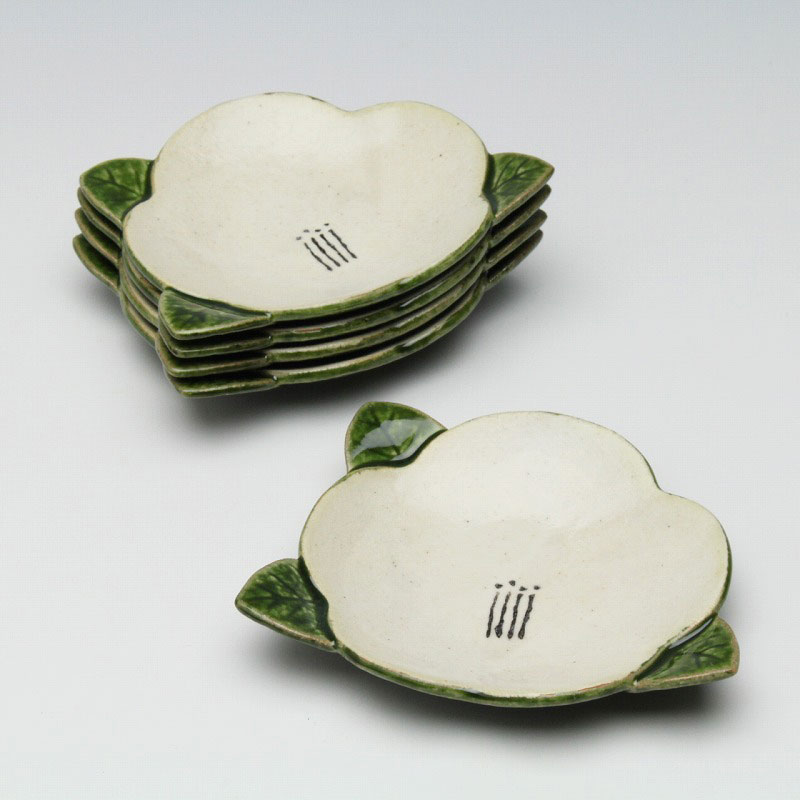 楽天市場】織部花椿 銘々皿揃［5枚セット］ : 和食器と和雑貨のお店 舞陶館