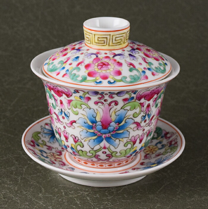楽天市場】【逸品茶器】様々な花な競演景徳鎮窯 宝相華蝙蝠蓋碗蓋碗