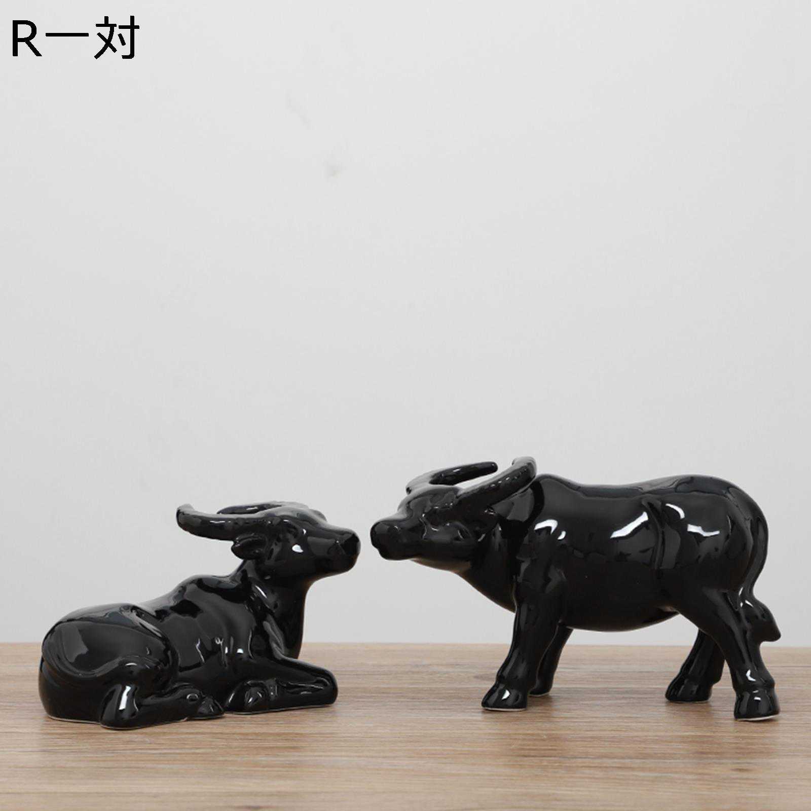 楽天市場】オーナメント 牛の彫像 干支 デコレーション 赤い イエロー