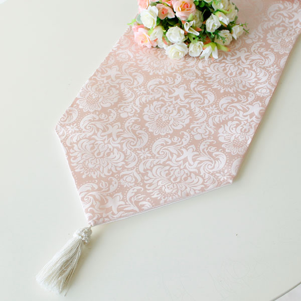 楽天市場】おしゃれ テーブルランナー テーブルセンター ジェニファー