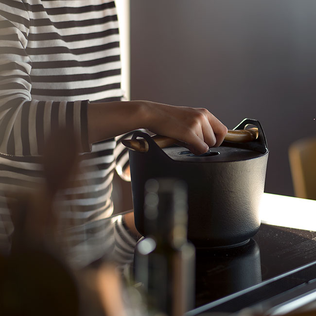 楽天市場】イッタラ / サルパネヴァ キャセロール [iittala