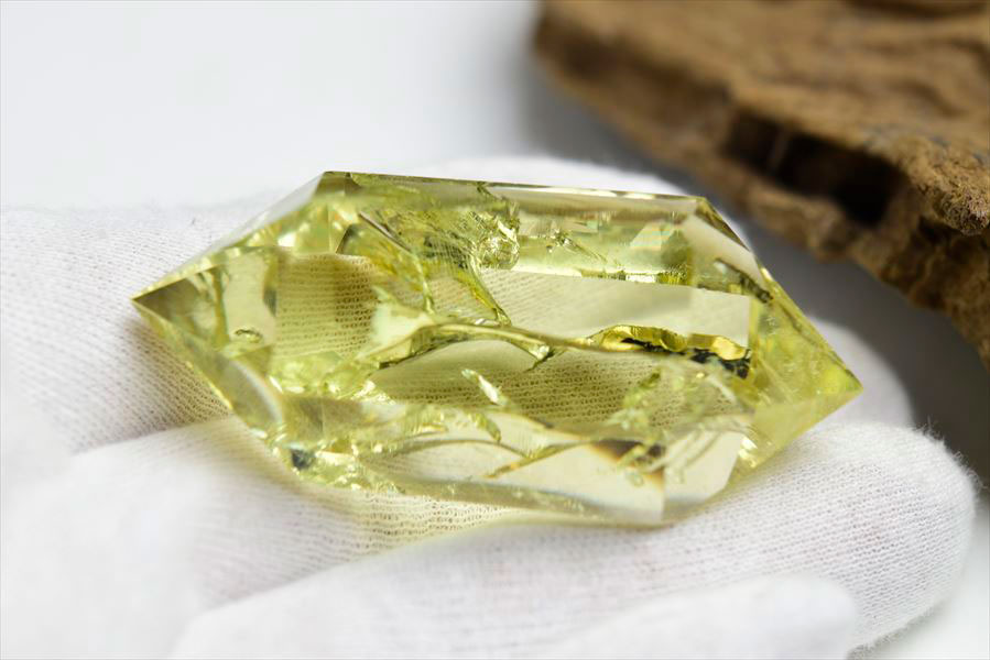 楽天市場】虹入り シトリン ダブルポイント 両剣黄水晶□ブラジル産