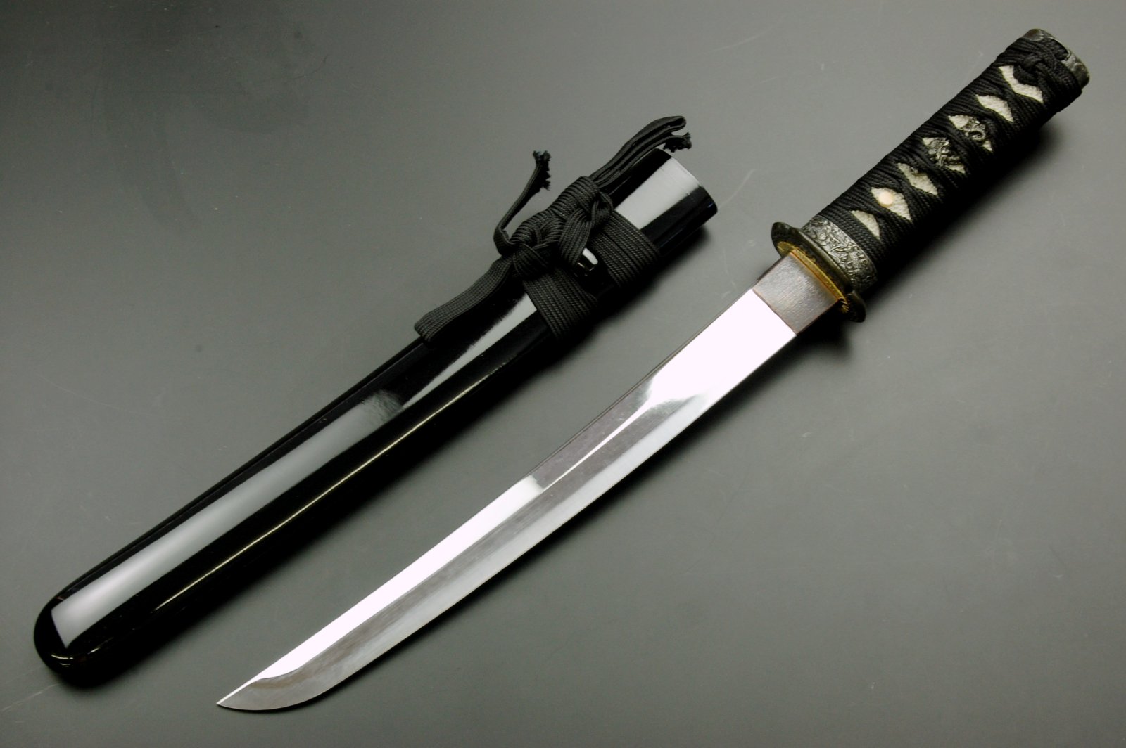 楽天市場】美術刀剣 模造刀 小太刀 懐剣 呂鞘 コンビニ受取不可 : 岐阜