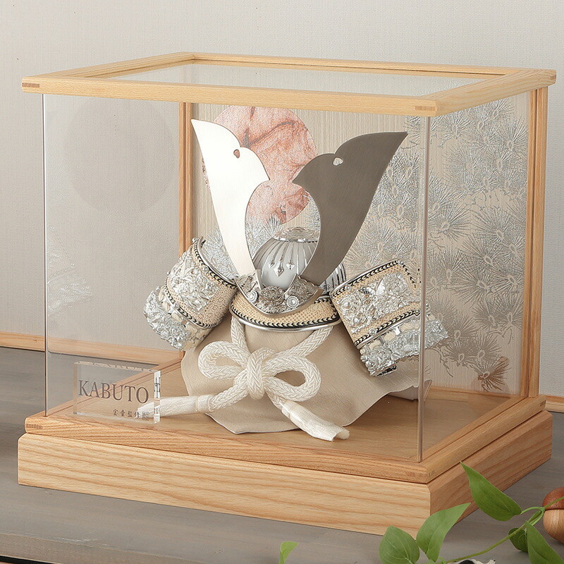 楽天市場】五月人形 コンパクト 兜ケース飾り 兜飾り 宝童監修 白銀大