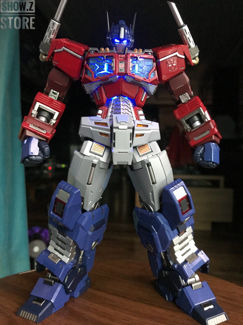 Flame Toys Kuro Kara Kuri 04 Optimus Prime - Show.Z Store