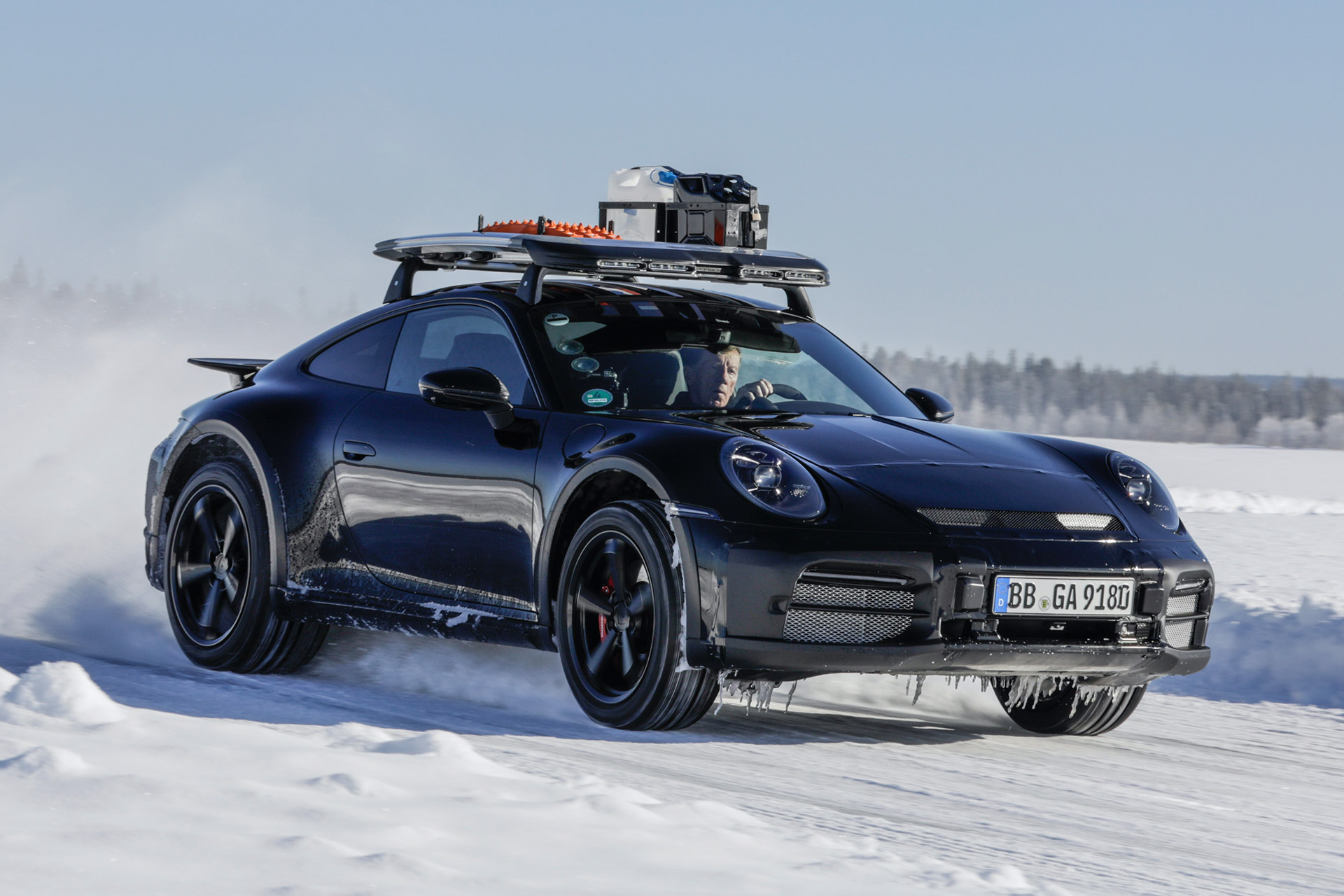 ポルシェ 911 ダカール クーペ | Uncrate