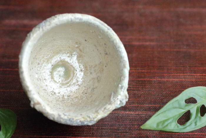 谷本貴 伊賀ぐいのみ 満容量150ml 大きめのぐい吞み 穴窯焼成焼締め