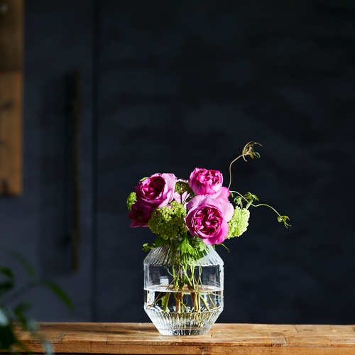 LSA エル・エス・エーのフラワーベース | 青山フラワーマーケット