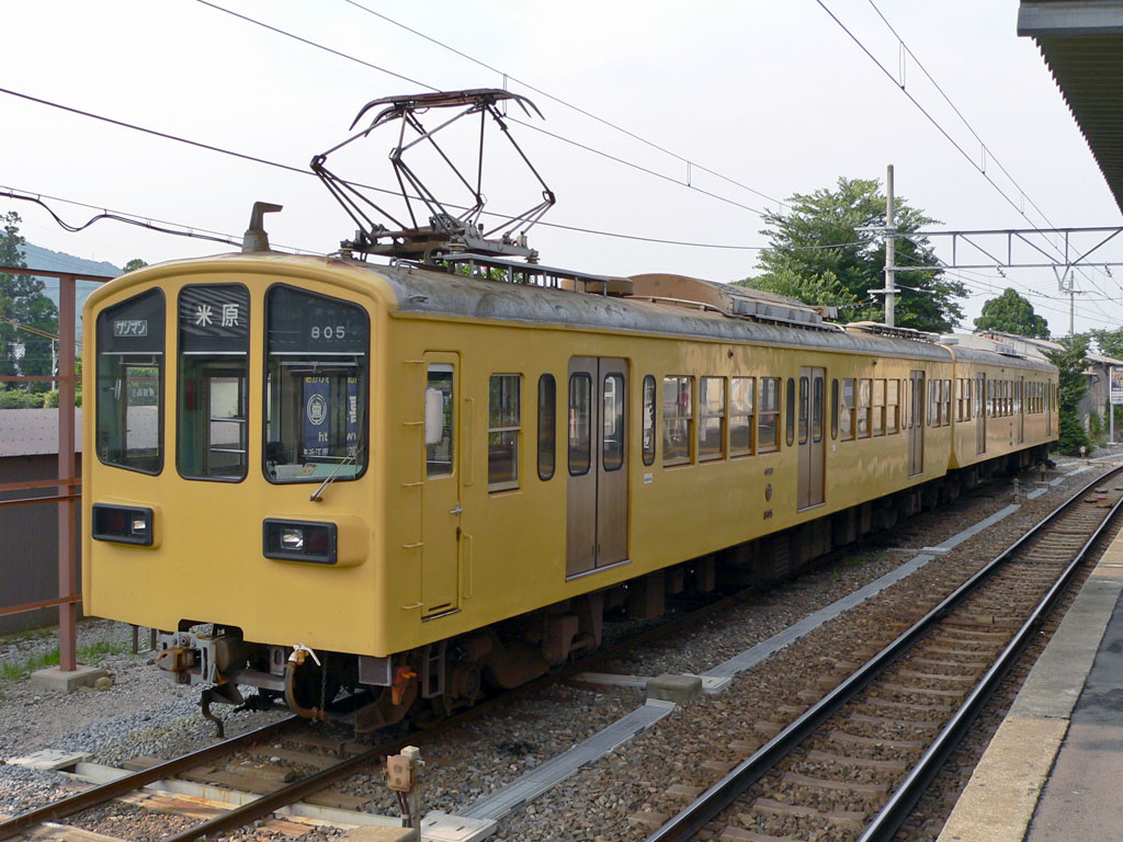 近江鉄道800系 [AGUI NET]