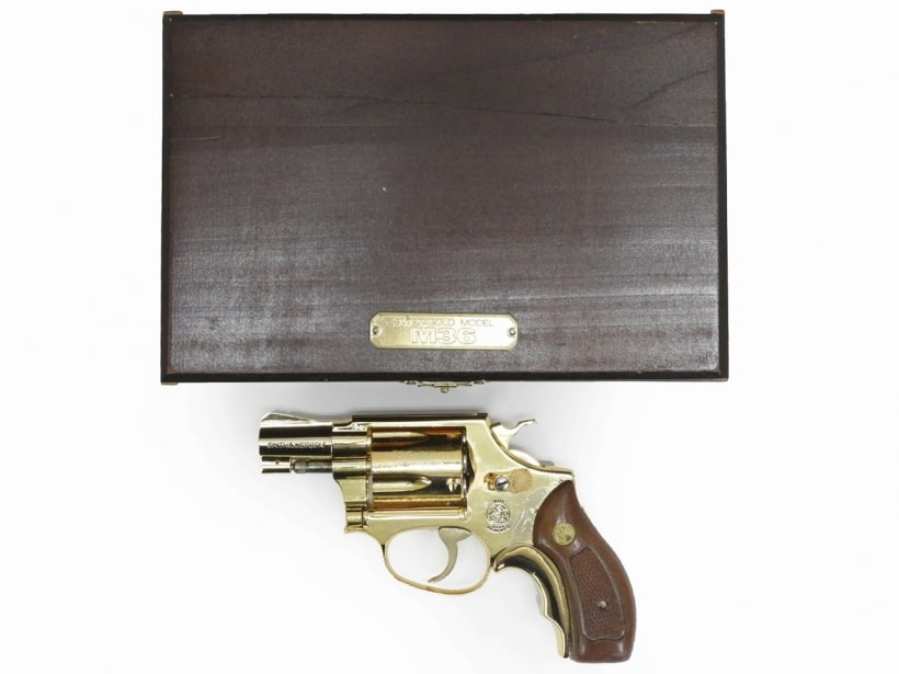 コクサイ] S&W M36 2インチ チーフスペシャル 金属モデルガン 木箱入り