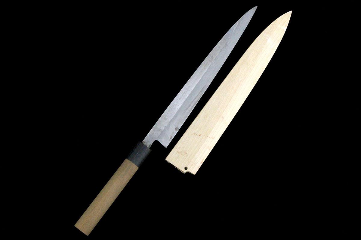 柳刃包丁 本焼 九寸 朴柄 白鞘付 KN02-A9414-2L3C | 正宗二十四代綱廣