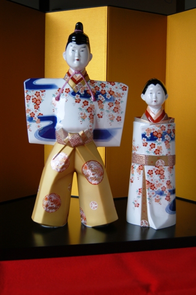 初節句のおくりものに有田焼の雛人形を！「第11回有田雛のやきもの