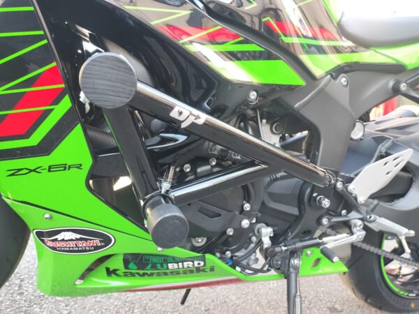 ZX-6R (24-) - 考え抜いた本気モデルスタントケージ｜AxxL