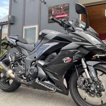 ZX-6R(13-)にデザインスプロケットやスタントパーツでカスタム！| AxxL