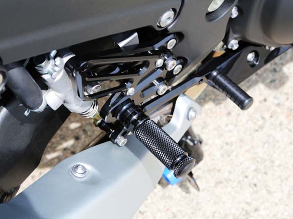 ZX14R '12- パフォーマンス・ステップキット