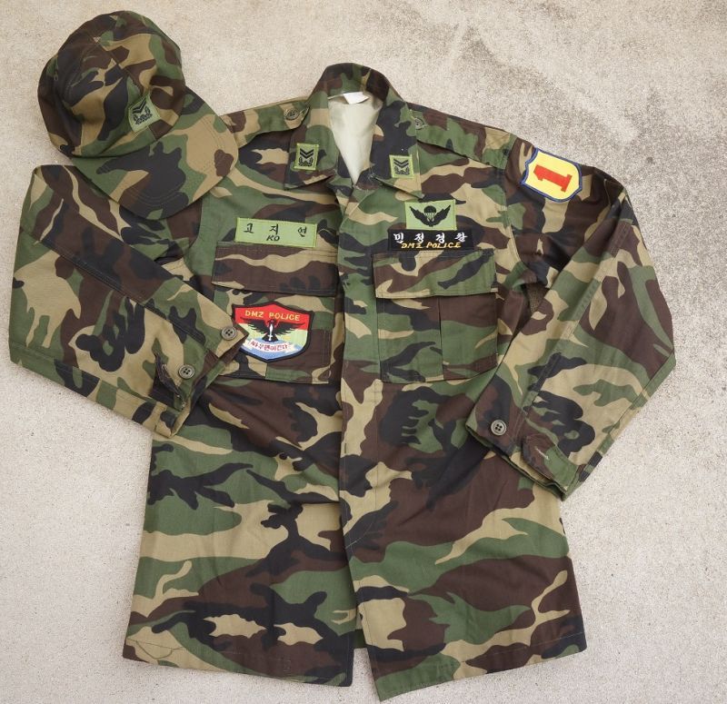 韓国軍ウッドランド迷彩 上下セット帽子付き陸軍第1歩兵師団DMZポリス