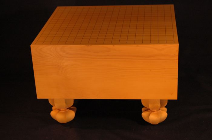 値下げ！土佐産榧 碁盤 2寸 6枚接ぎ 値下げ！土佐産榧 碁盤 2寸 6枚