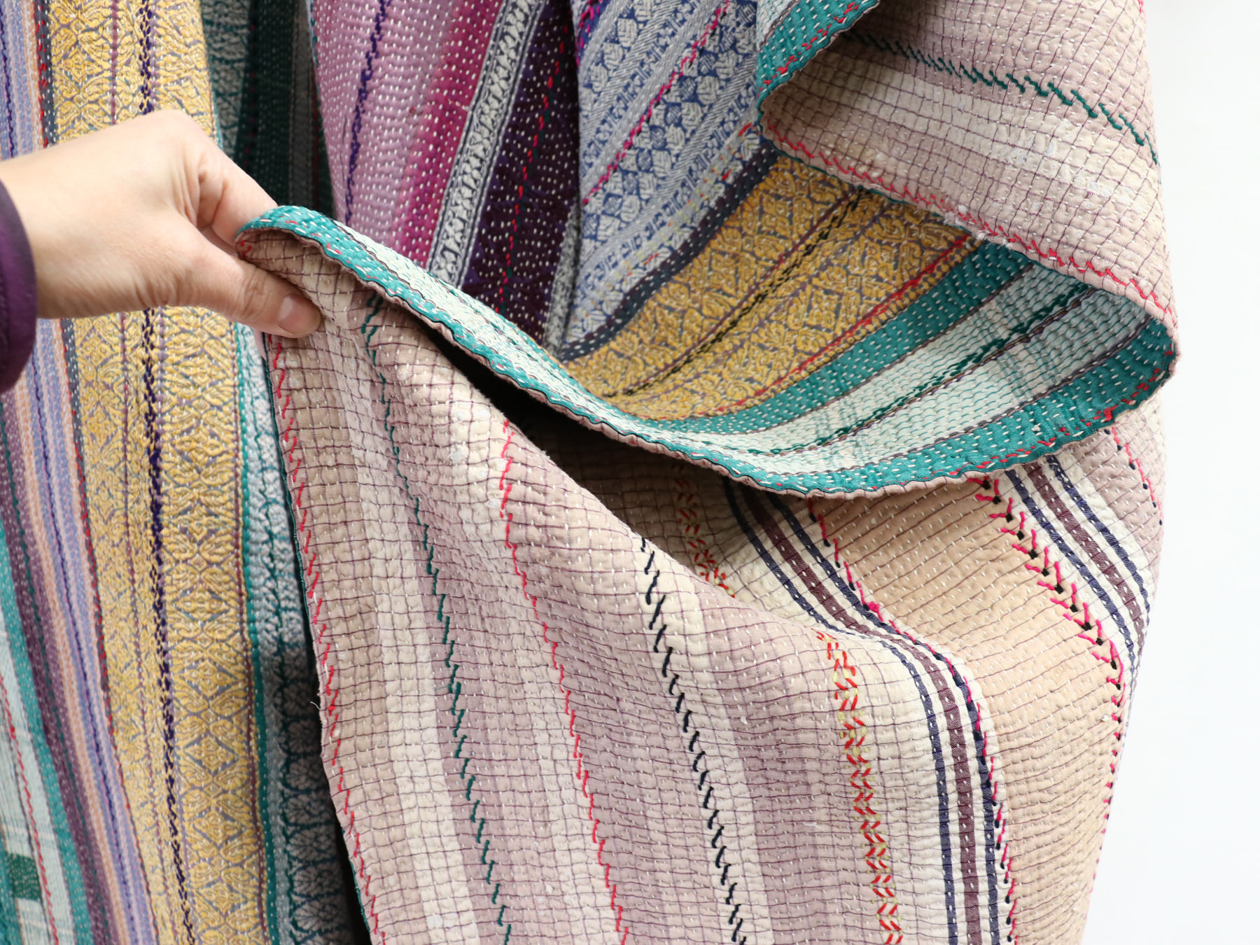 カンタ刺繍 ヴィンテージカンタ インド218×146cm ストライプ 古布