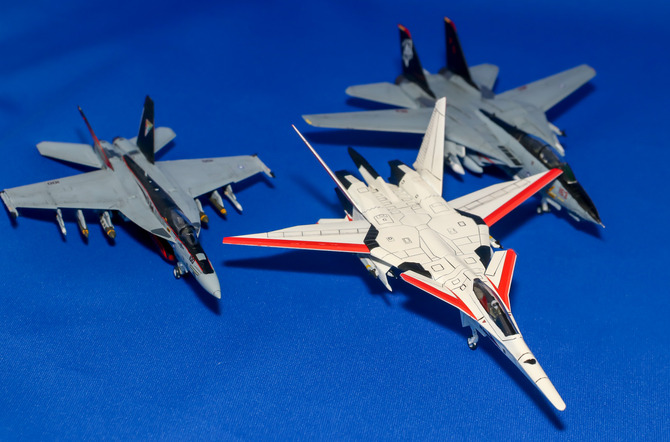 エースコンバットINF』コトブキヤ1/144「XFA-27」レビュー…航空機